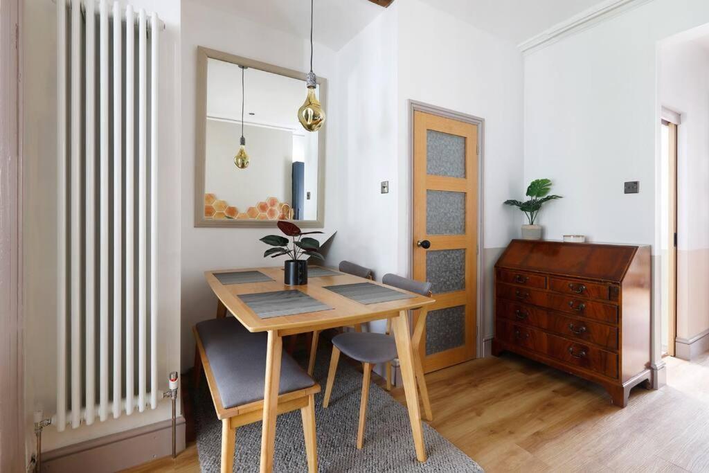 Stunning 2 Bedroom Flat 8Min Walk From The Beach Hove Exteriér fotografie