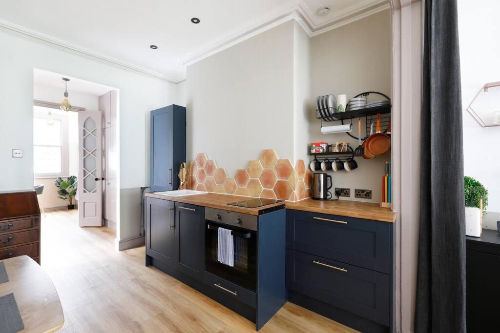 Stunning 2 Bedroom Flat 8Min Walk From The Beach Hove Exteriér fotografie
